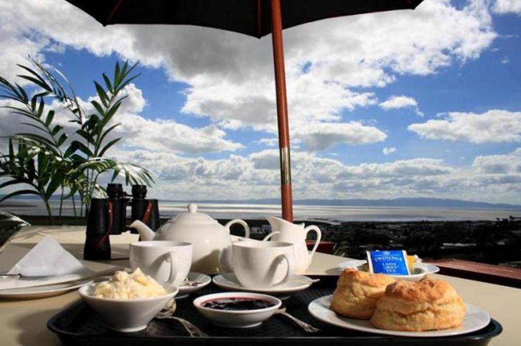 Chartre Manor B&B Thames Bagian luar foto