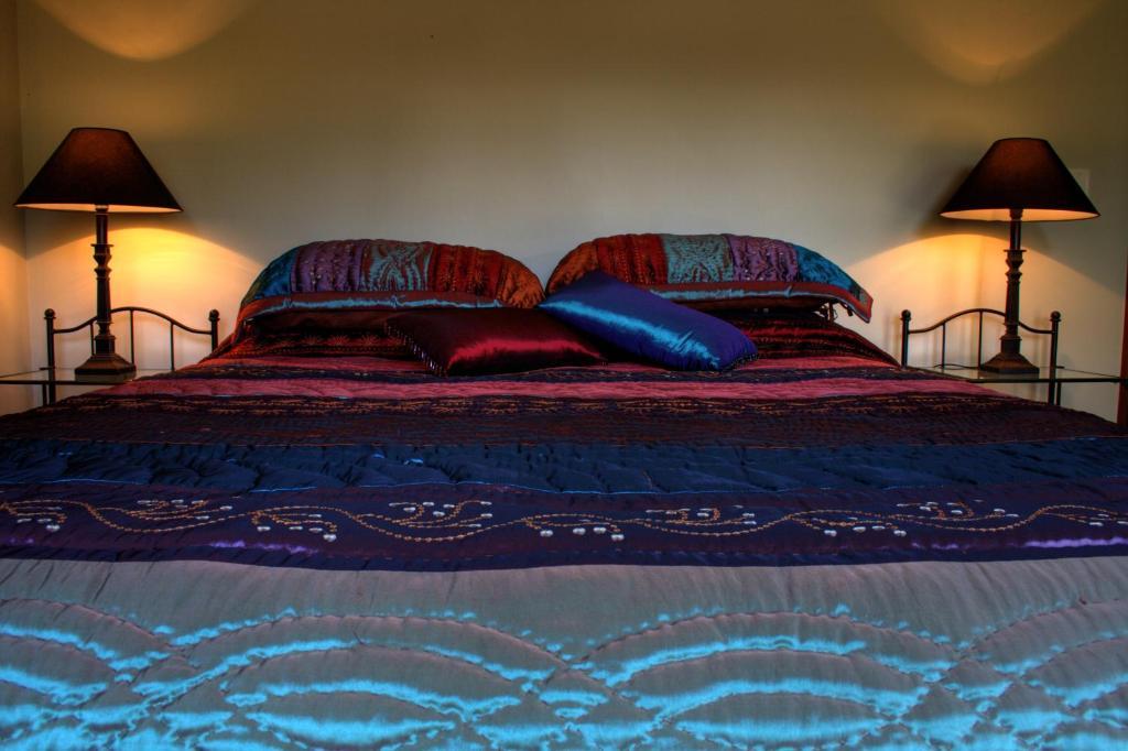 Chartre Manor B&B Thames Ruang foto