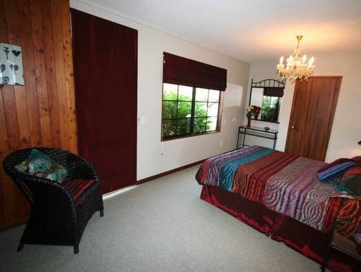Chartre Manor B&B Thames Bagian luar foto