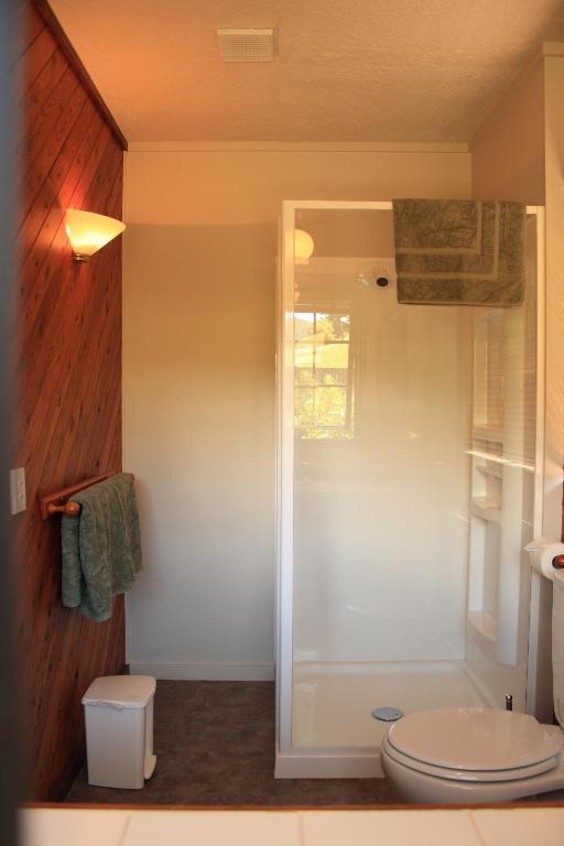 Chartre Manor B&B Thames Ruang foto